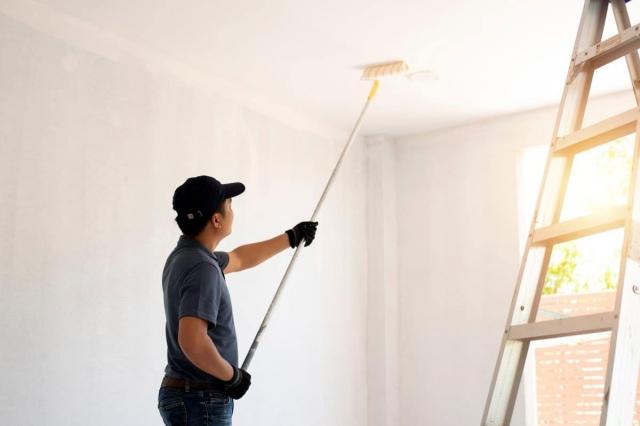 The Real Cost of Hiring a Painting Company vs. DIY Painting Projects